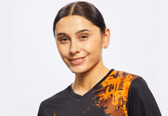 НФ-00012803-Лонгслив женский, прямого силуэта, горловина V-образная, рукав длинный, втачной, 44(S)w. Прима микрофибра 135 гр.кв.м. (стрейч)